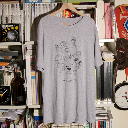 THE DPOPOUTS ARTIST PRINTED T-SHIRT