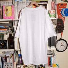 FIFA "USA 94 STRIKER" GRAPHIC T-SHIRT