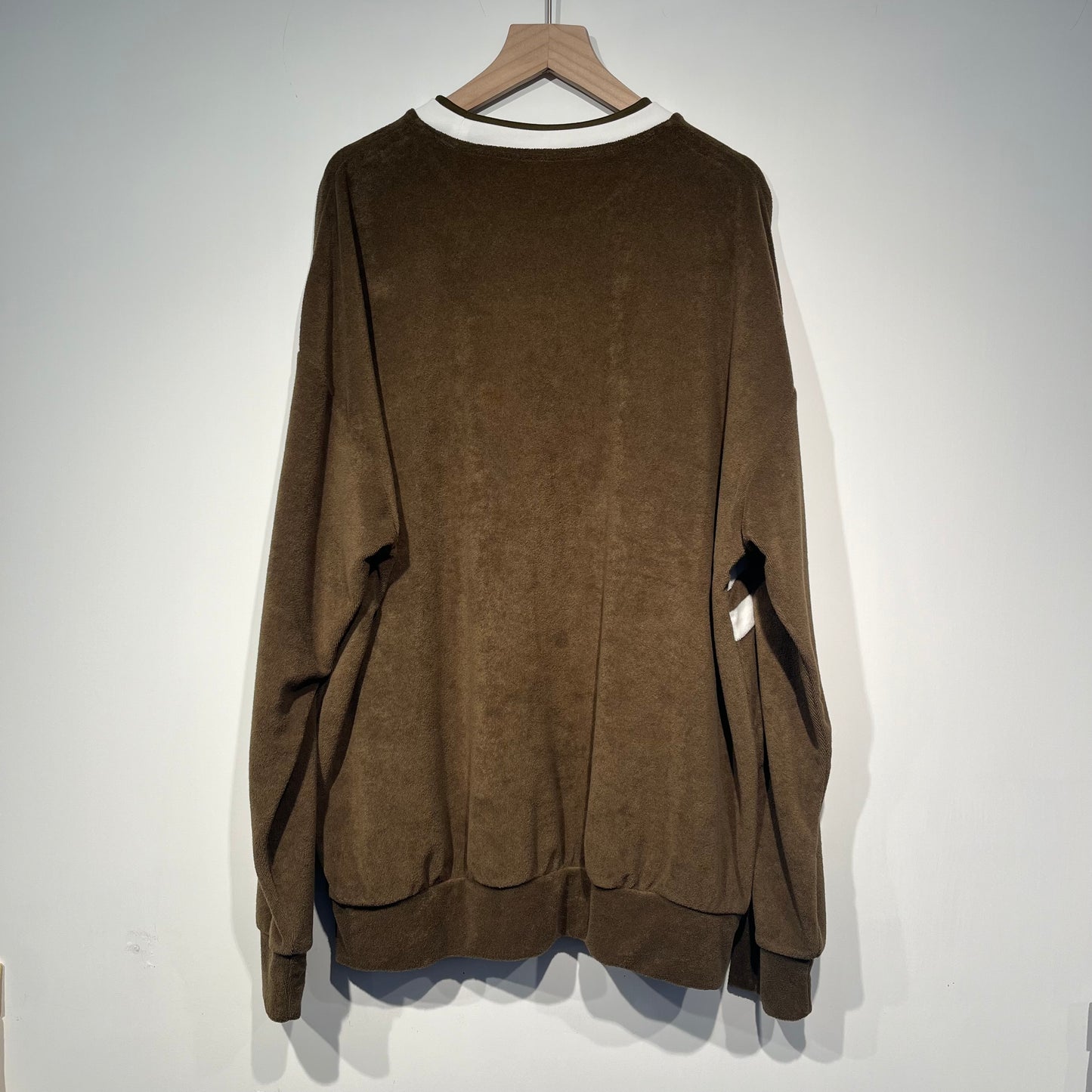 ASTERISK DOUBLE COLLAR TERRY SWEATSHIRT (BROWN)