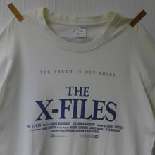 THE X-FILES "THE TRUTH IS OUT THERE" T-SHIRT