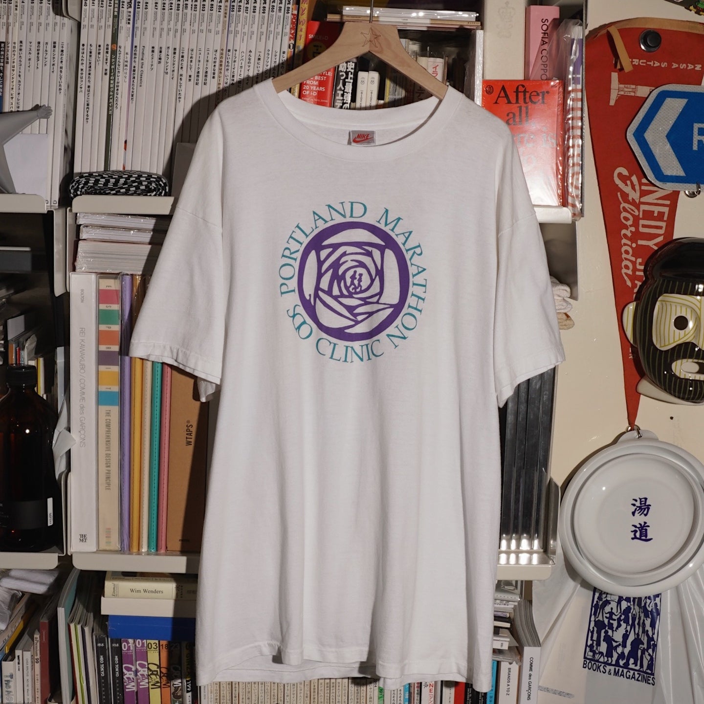 NIKE 90s PORTLAND MARATHON CLINIC T-SHIRT