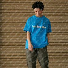 BAD FOOD CLUB S/S T-SHIRT (SKY BLUE)