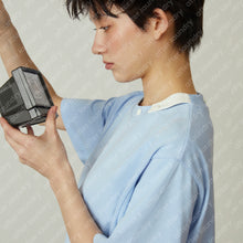 BUTTON S/S T-SHIRT (LIGHT BLUE)