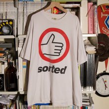 WORLD-T "SORTED" HAND LOGO T-SHIRT