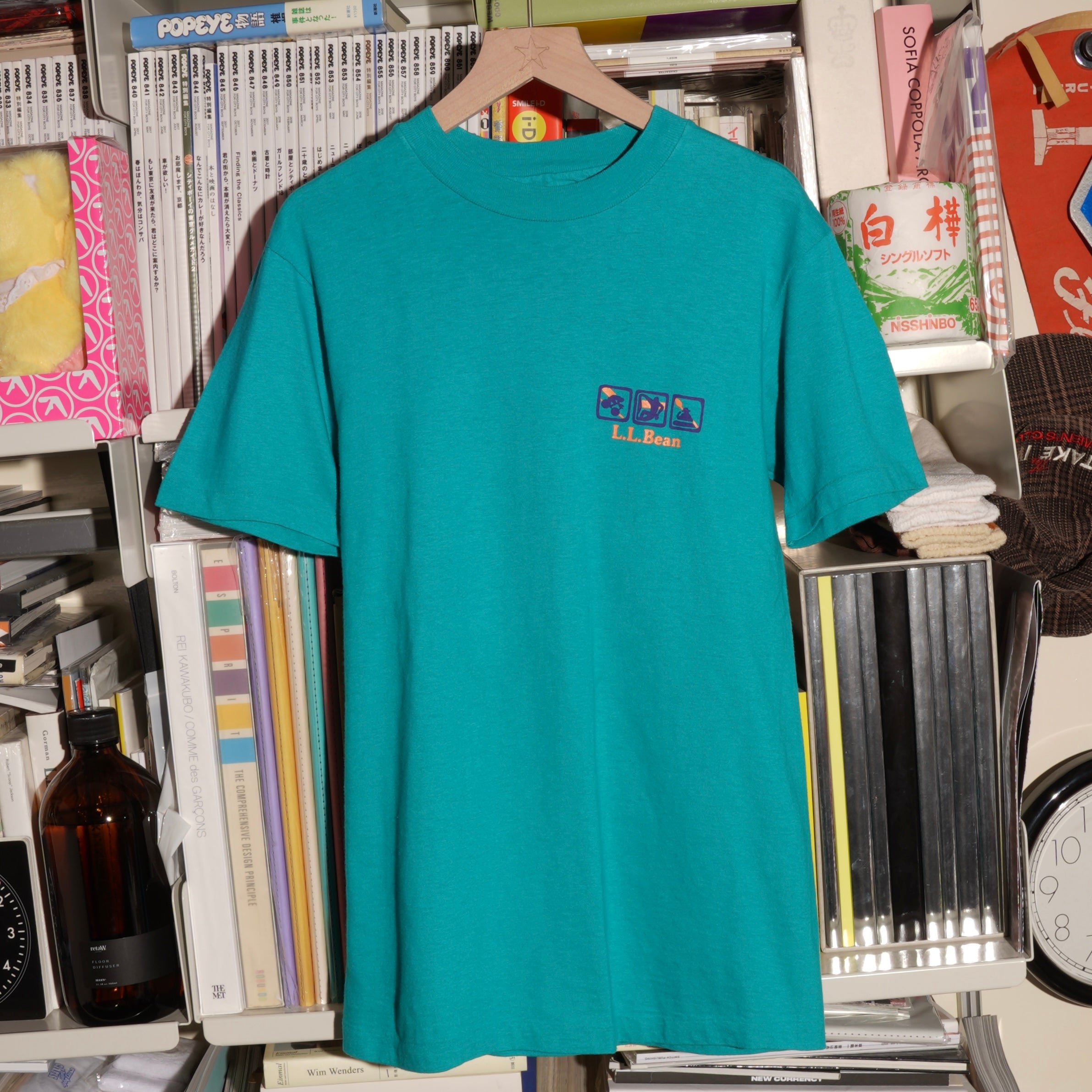 L.L BEAN CATEGORIES OF SPORTS PRINT T-SHIRT