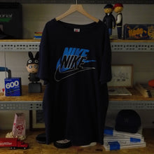 NIKE DOUBLE "NIKE SWOOSH" LOGO T-SHIRT