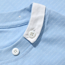 BUTTON S/S T-SHIRT (LIGHT BLUE)