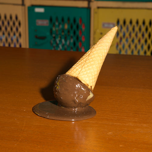 FAKE FOOD DISPLAY - CHOCOLATE ICE CREAM