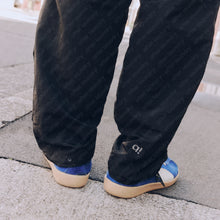 a! PANTS