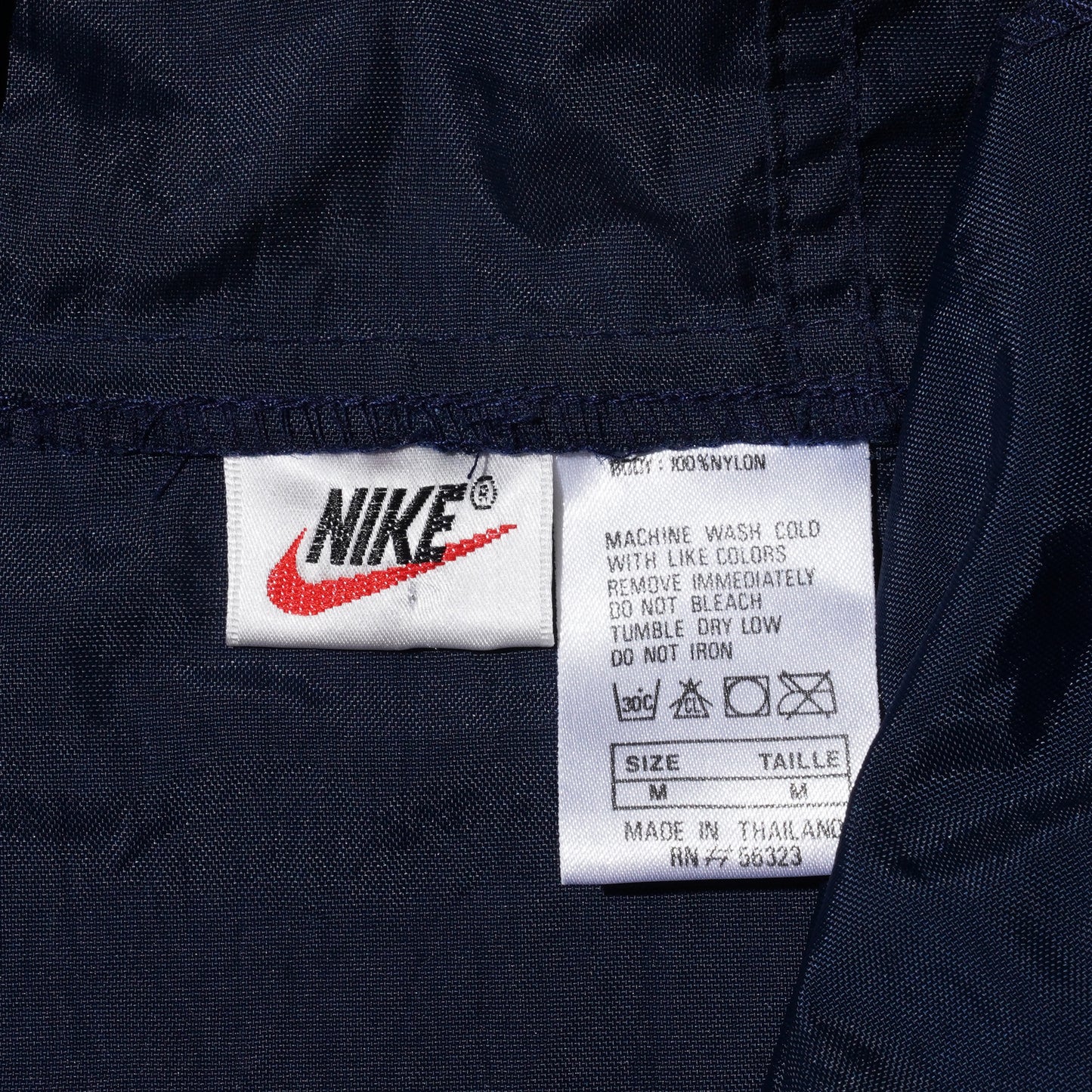 NIKE ACG PURPLE LOGO WINDBREAKER PULLOVER (NAVY)