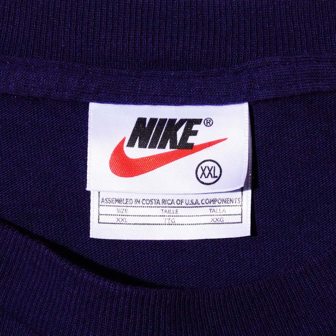 NIKE SWOOSH LOGO T-SHIRT