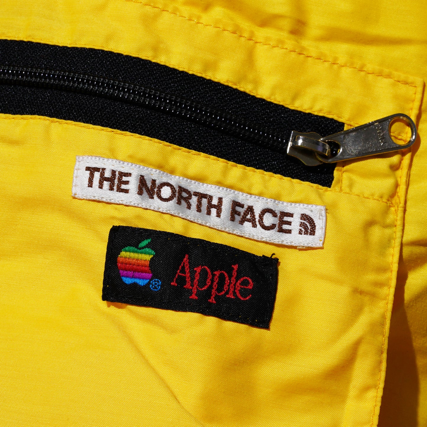 APPLE COMPUTER THE NORTH FACE FOR APPLE COMPUTER DOWN VEST